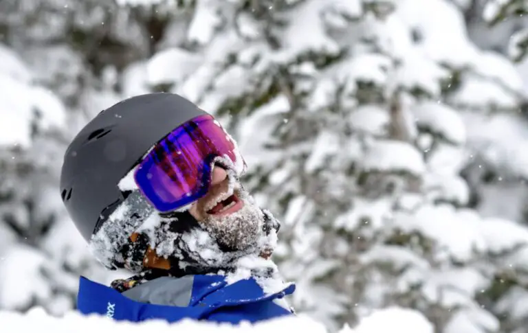 Comment Porter vos Lunettes de Ski Sous votre Casque pour un Confort et un Style Optimaux